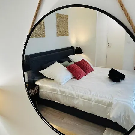 Luneia - Romantic Getaway, Sauna And Private