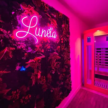 Luneia - Romantic Getaway, Sauna And Private Chavanod